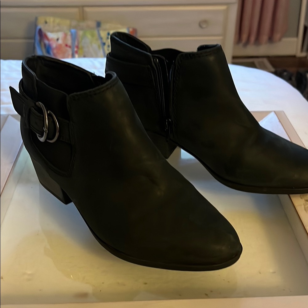 Clarks Black Ankle Booties Classic Design
